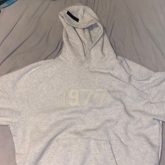 Fear of God essential hoodie Light Beige